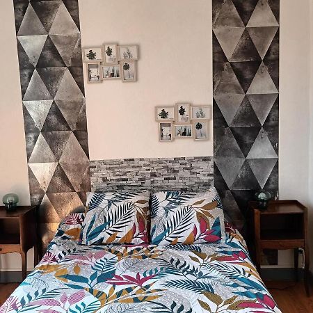 Appartement Chaleureux De 82M2 Proche De Vulcania Pontaumur Eksteriør billede